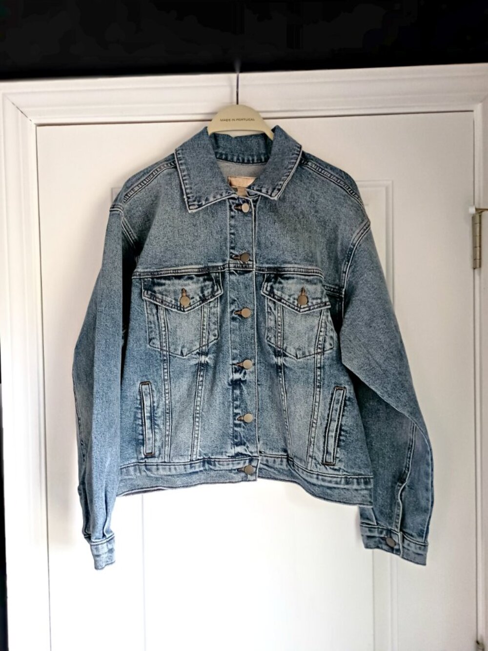 NEW! KUT FROM THE KLOTH DENIM LIZ TRUCKER JACKET - Picture 6 of 6
